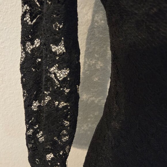 Guess - Small Black Lace Open Shoulder Cocktail Dress - EUC - Picture 5 of 5